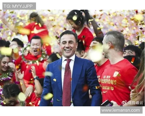 足球明星亲自揭晓新赛季球员名单引发球迷热议与期待